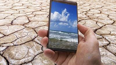 smartphone_desert drought