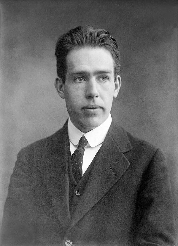Niels Bohr_Nobel portrait