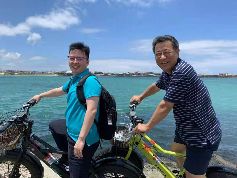2019 Asia Sales Meeting - Jeju, Korea - Tony Xue and Li Sun 2019 Asia Sales Meeting - Jeju, Korea - Tony Xue and Li Sun